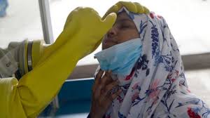 গত ২৪ ঘণ্টায় দেশে নতুন করোনা শনাক্ত ১৮৯৭, মৃত্যু ৪২