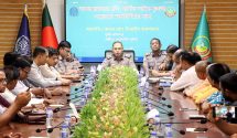 কাপাসিয়ায় ইউএইচওর বদলি বাতিলের দাবিতে এলাকাবাসীর মানববন্ধন