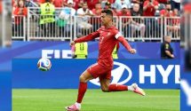 মেসিকে পেছনে ফেলে রোনালদোর বিশ্বরেকর্ড