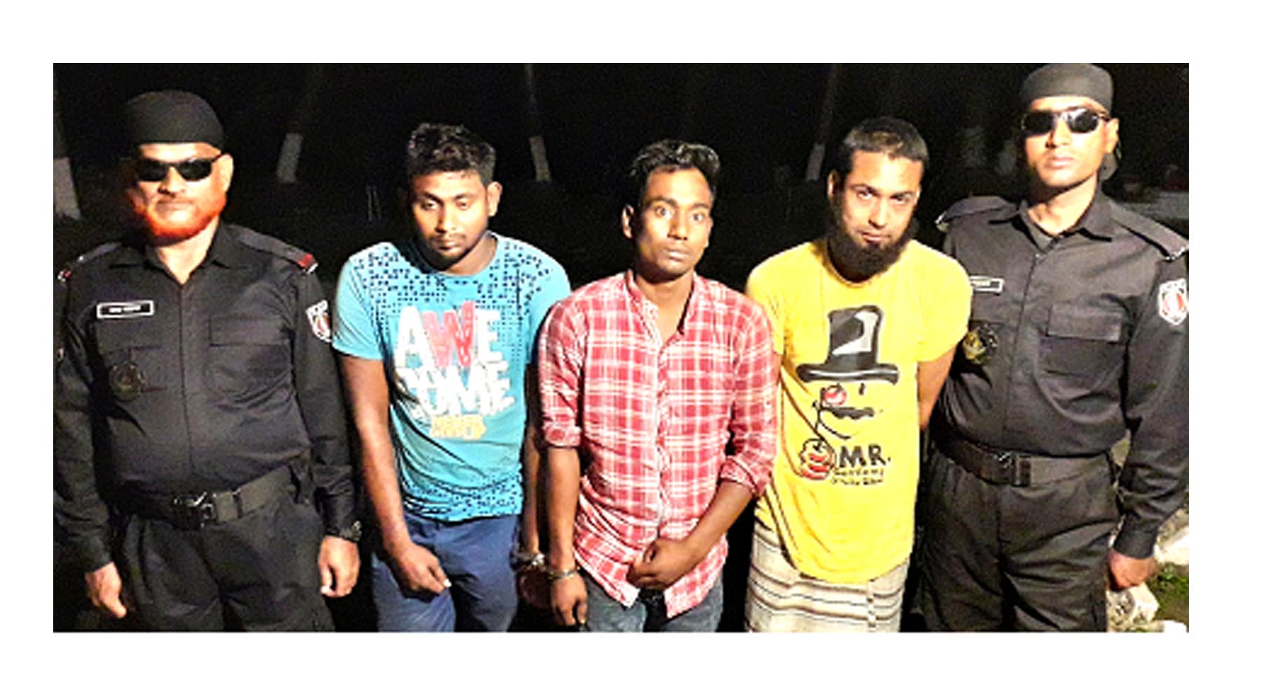 গাজীপুরে র‌্যাবের হাতে তিন ডাকাত সদস্য গ্রেফতার