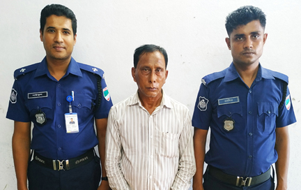 ঝিনাইদহে বিপুল পরিমান ভারতীয় ঔষধসহ একজন আটক