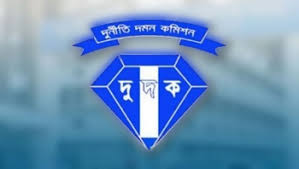 ঝিনাইদহ ডিবি ওসি’র স্ত্রীর বিরুদ্ধে দুদক’র মামলা