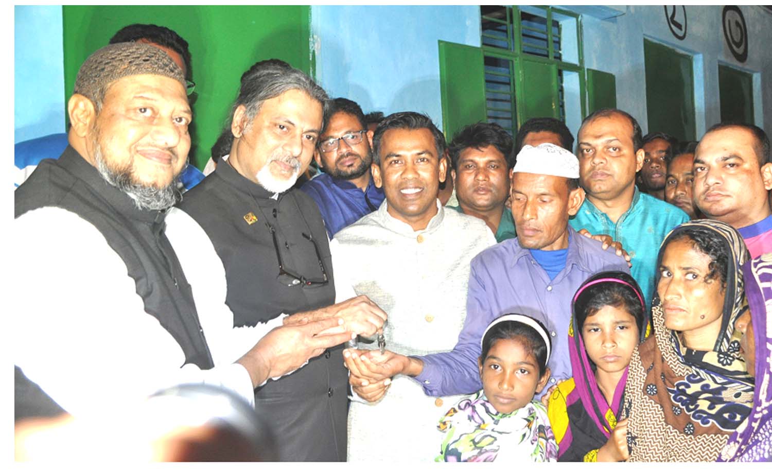 গাজীপুরে গরিব অসহায় ও বিধবা পরিবারের মাঝে বিনামূল্যে ঘর হস্তান্তর