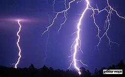 মহেশপুরে মাঠে ঘাস কাটতে গিয়ে বজ্রপাতে দশম শ্রেণীর ছাত্রের মৃত্যু!