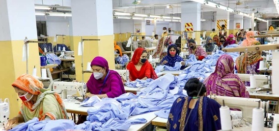 গাজীপুরে ছয় মাসে দশ হাজার শ্রমিক ছাঁটাই!
