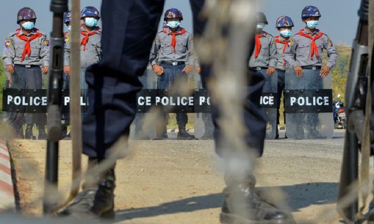 সুষ্ঠু নির্বাচন আয়োজন করার পর ক্ষমতা ছেড়ে দেওয়া হবে:মিয়ানমার সেনাপ্রধান