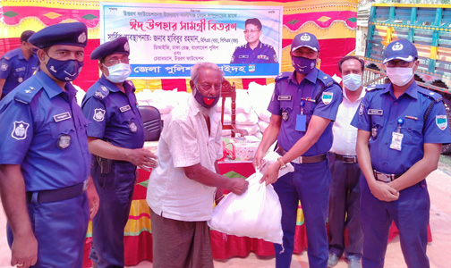 কালীগঞ্জে বেঁদে পল্লীর ৫ শতাধিক পরিবারের মাঝে খাদ্য সামগ্রী বিতরণ