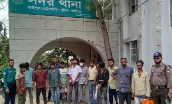 গাজীপুরে পুলিশের অভিযানে পলাতক আসামীসহ ৩৩ আটক