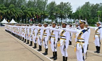 দেশের সার্বভৌমত্ব রক্ষায় সর্বোচ্চ ত্যাগের শপথ নিলেন ৬১ নবীন নৌ কর্মকর্তা