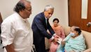 চিত্রশিল্পী মুস্তাফা মনোয়ারের চিকিৎসায় পাশে দাঁড়িয়েছে সংস্কৃতি মন্ত্রণালয়