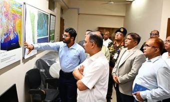 আকস্মিক মহাকাশ গবেষণা প্রতিষ্ঠান ‘স্পারসো’ পরিদর্শনে প্রধানমন্ত্রী